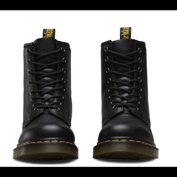 Dr. Martens 1460 Greasy Leather Boots Men US 8 - Picture 2 of 8